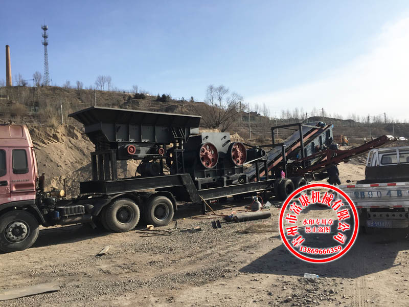 顎破移動(dòng)式破碎站